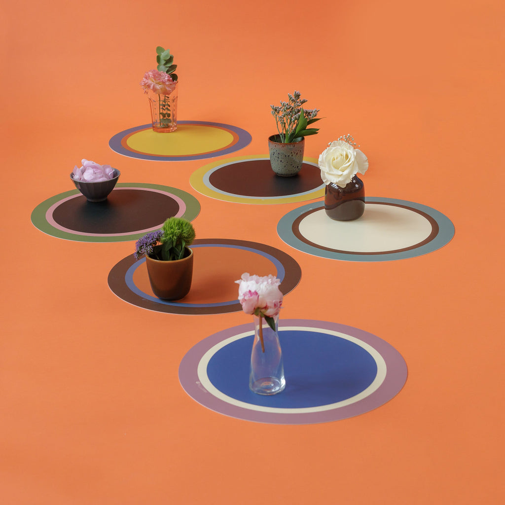 Set di sei tovagliette americane rotonde Fruits dai colori forti eleganti